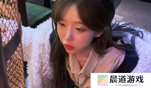 呆妹儿想学蓝战非去环游世界，称旅游是儿时梦想，网友：出去就寄