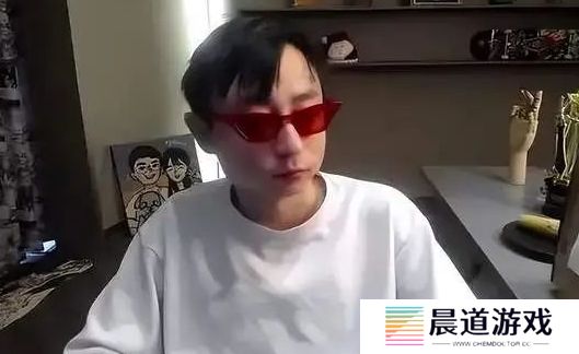 LOL知名主播自曝要退网，称进厂都比直播强，网友：合同要到期了吧