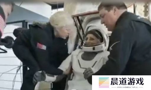 滞留太空超9个月，两名美国宇航员终于回家，官方承认健康出问题